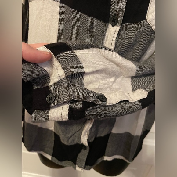 2 for $6 Black & White Flannel - Picture 4 of 8